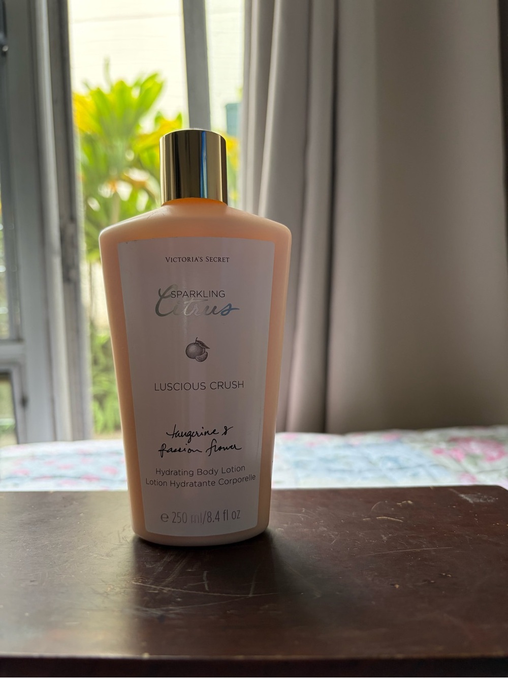 Victoria's Secret Sparkling Citrus Luscious Crush Hydrating Body Lotion - Peach
